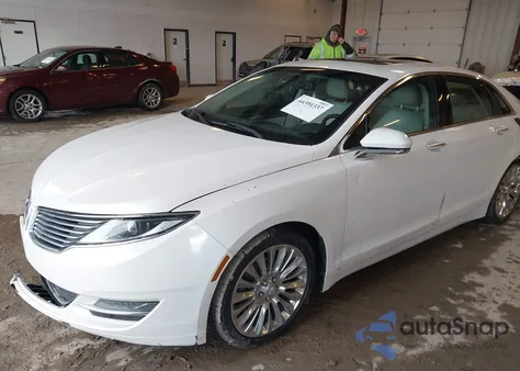 2016 Lincoln Mkz z USA, uszkodzony, nr VIN 3LN6L2J98GR605156